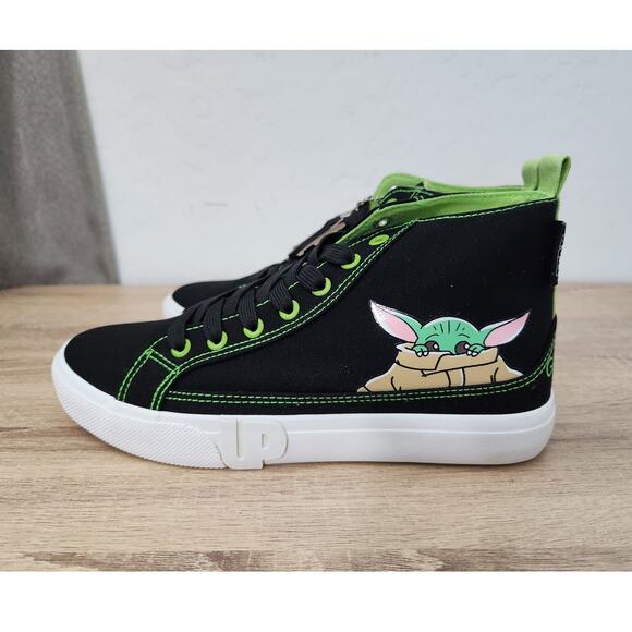 The Mandalorian Baby Grogu High Top Sneaker Shoes Ground Up Youth sz 8 Star Wars - Picture 4 of 10